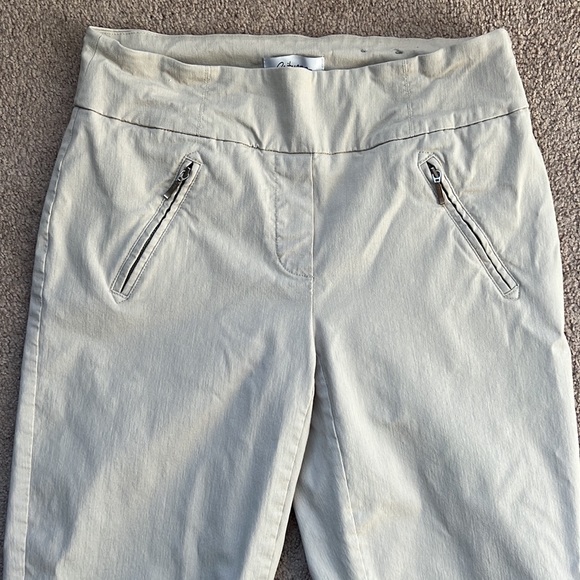 Reitmans Capris - Picture 2 of 9